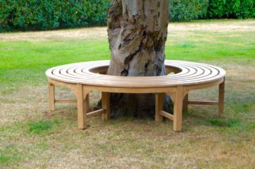 round-wooden-bench-seat-uk-makemesomethingspecial.com