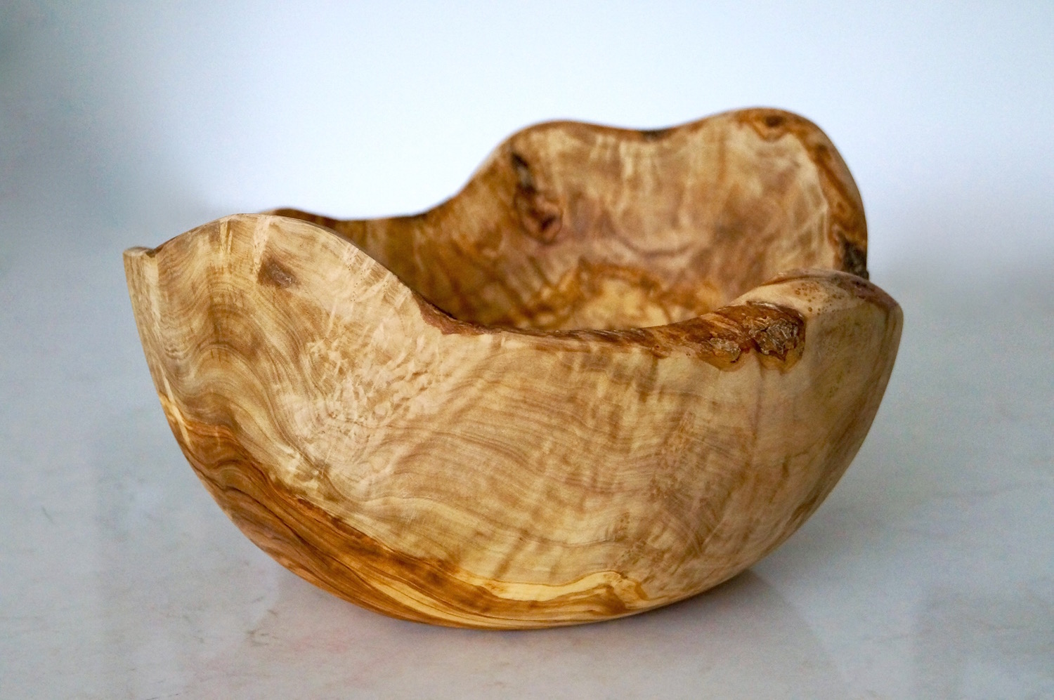 large-olive-wood-fruit-bowl-makemesomethingspecial.com