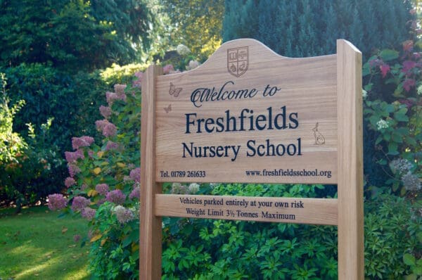 engraved-oak-signs-hampshire-makemesomethingspecial.com