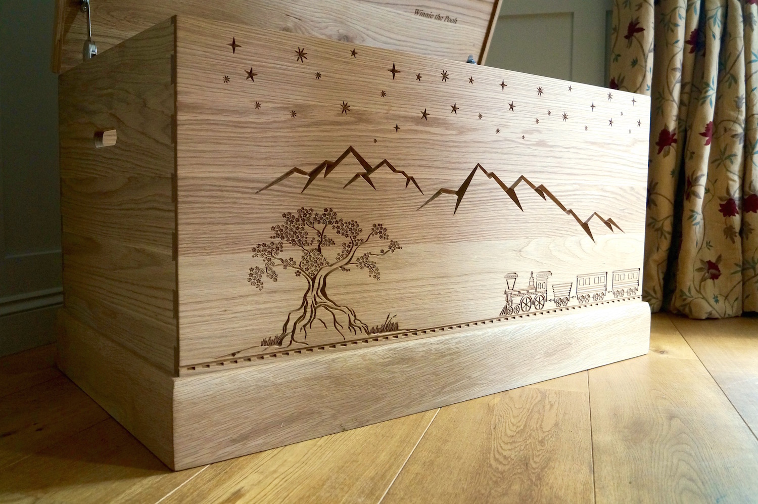 made-to-measure-wooden-toy-boxes-makemesomethingspecial.com
