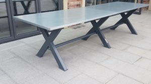 bespoke-steel-frame-dining-tables-uk-makemesomethingspecial.com