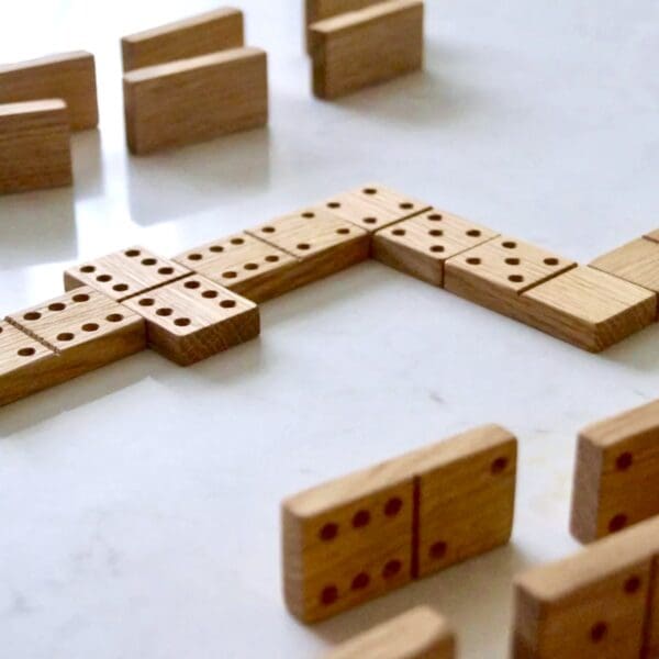 handmade-wooden-oak-dominos