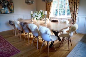 bespoke dining table by MakeMeSomethingSpecial.com