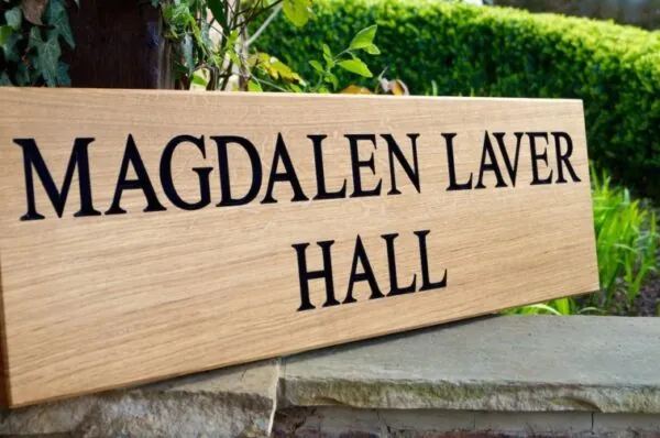 made-to-measure-oak-signs-makemesomethingspecial.com