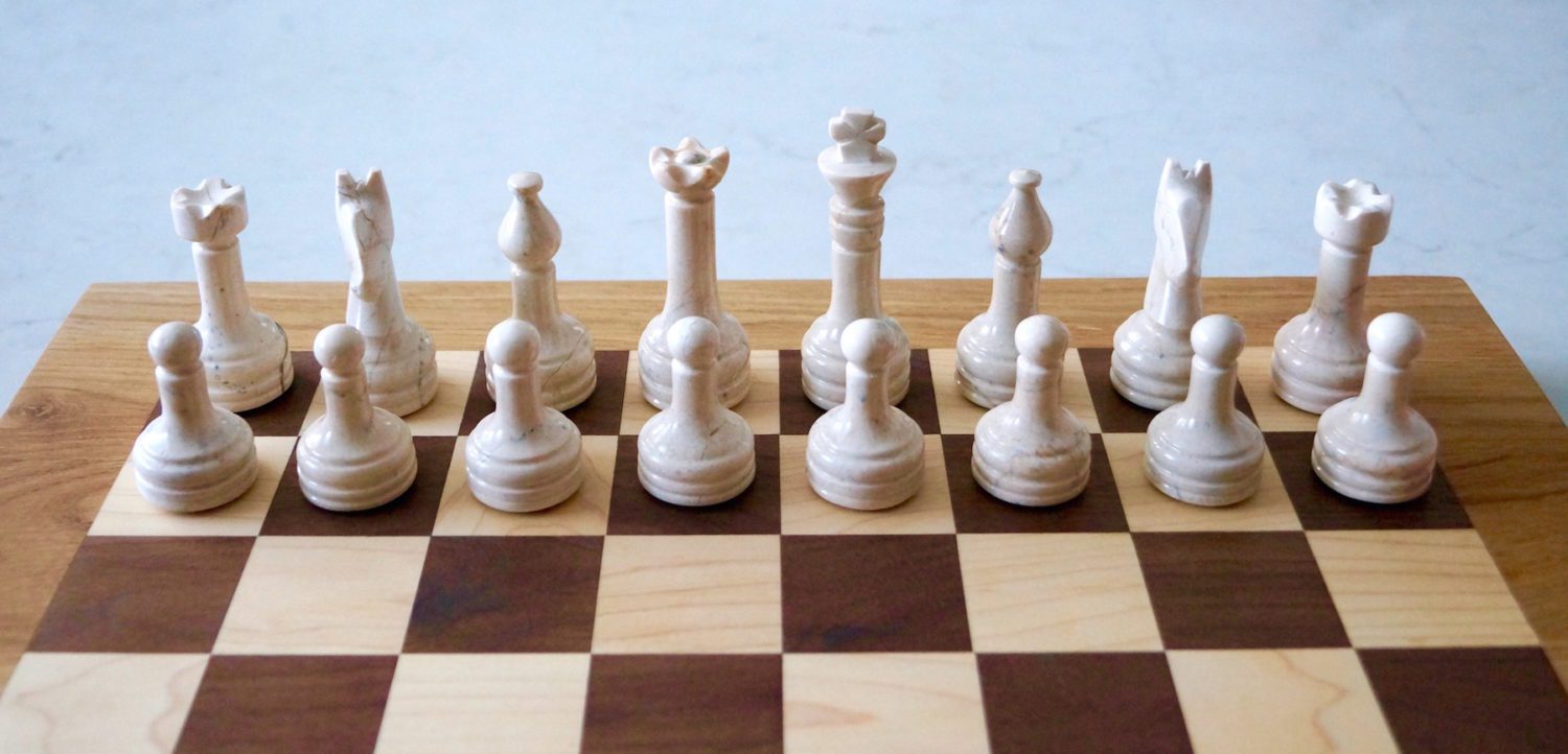 bespoke-chess-boards-makemesomethingspecial.com