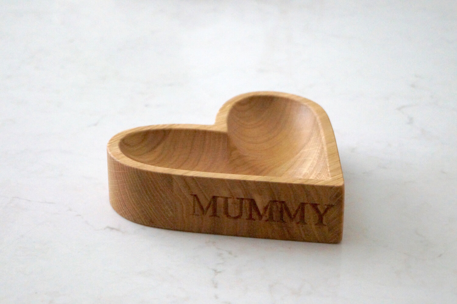 mothers-day-personalised-wooden-gifts-makemesomethingspeical.com