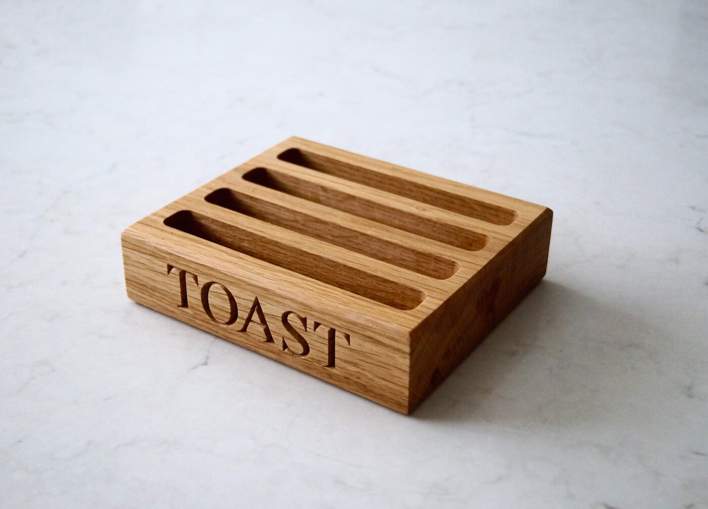 wooden-toast-racks-makemesomethingspecial.com