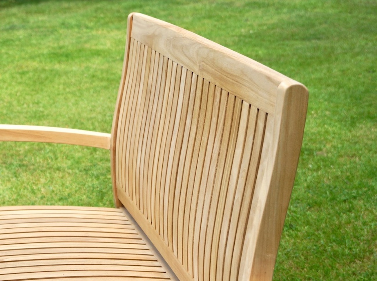 handmade-wooden-benches-uk-makemesomethingspecial.com