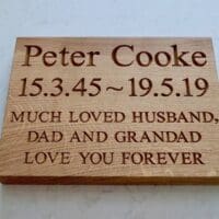 engraved-oak-memorial-plaque-makemesomethingspecial.com