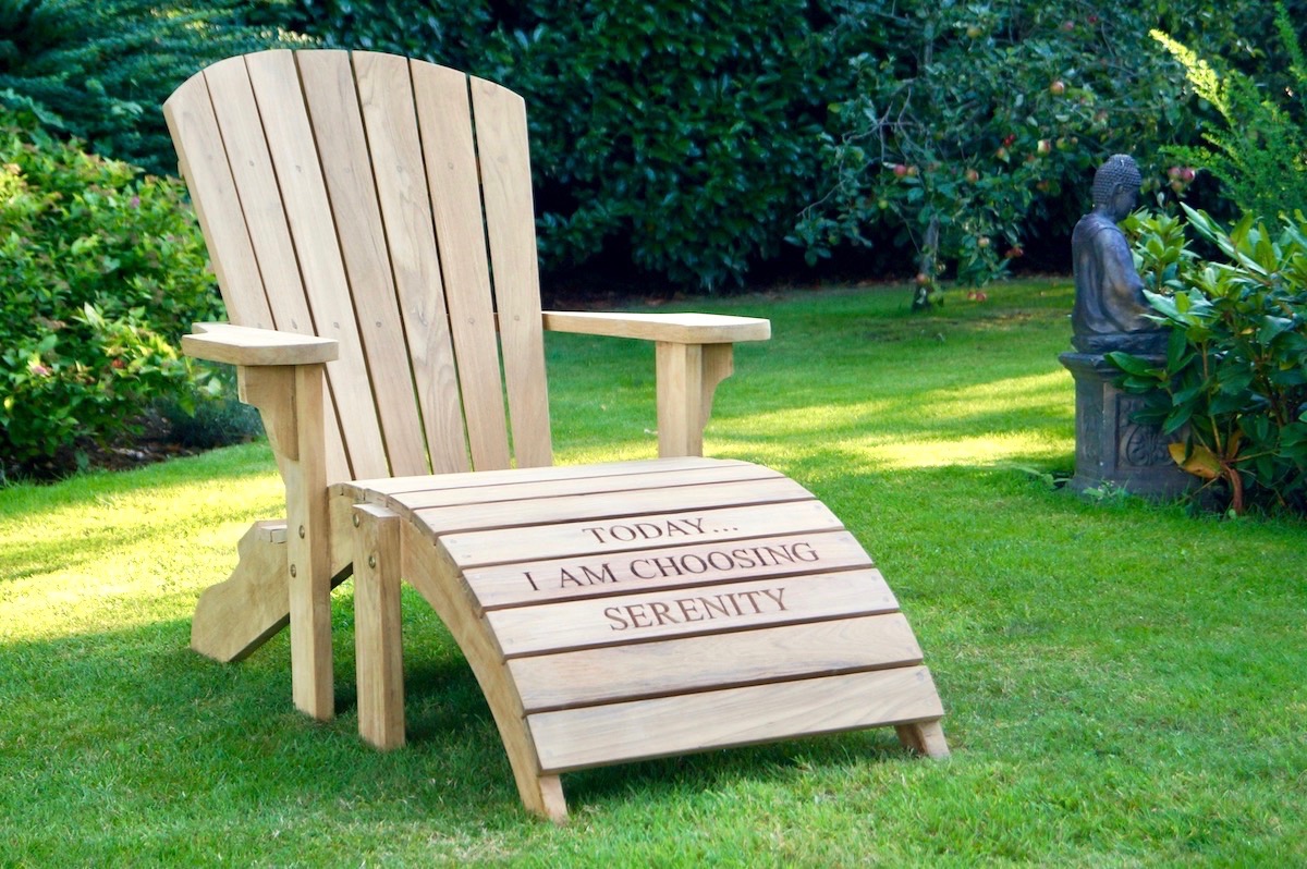 outdoor-personalised-chair-makemesomethingspecial.com