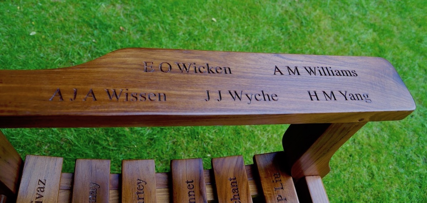 wooden-engraved-school-leavers-benches-makemesomethingspecial.com