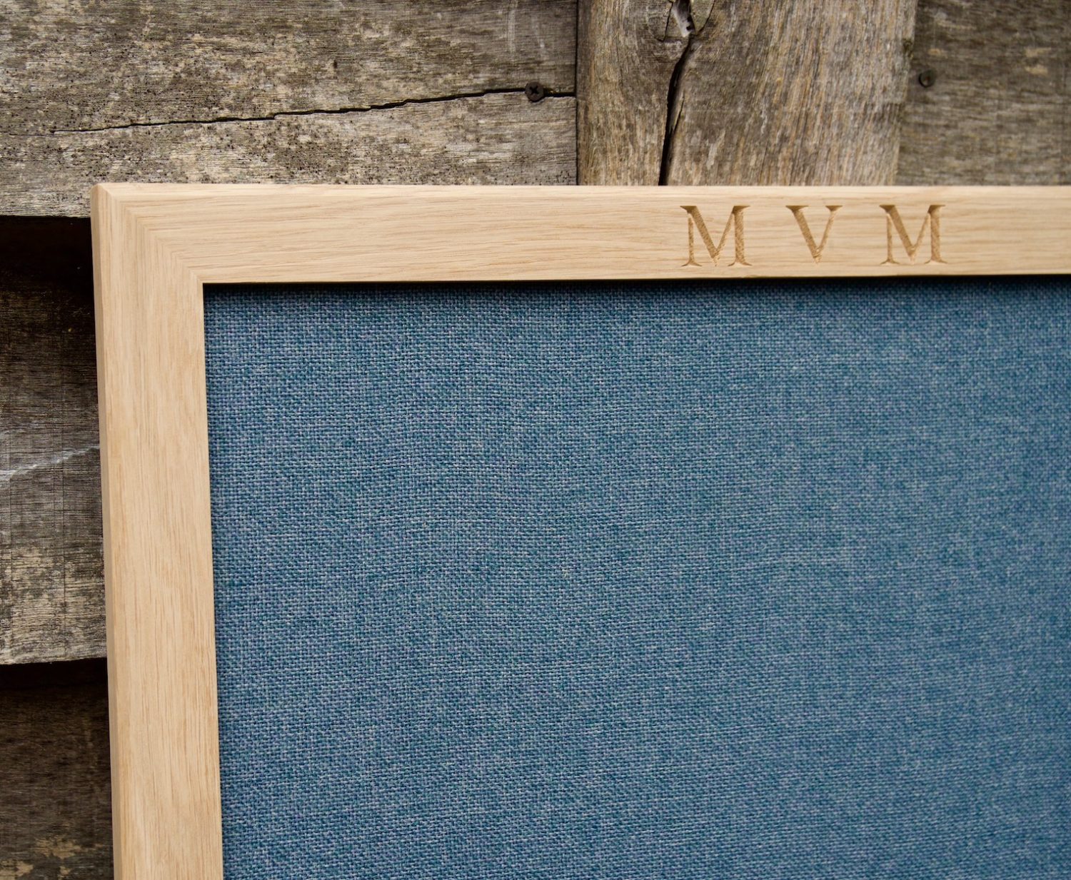 personalised-oak-frame-pin-board
