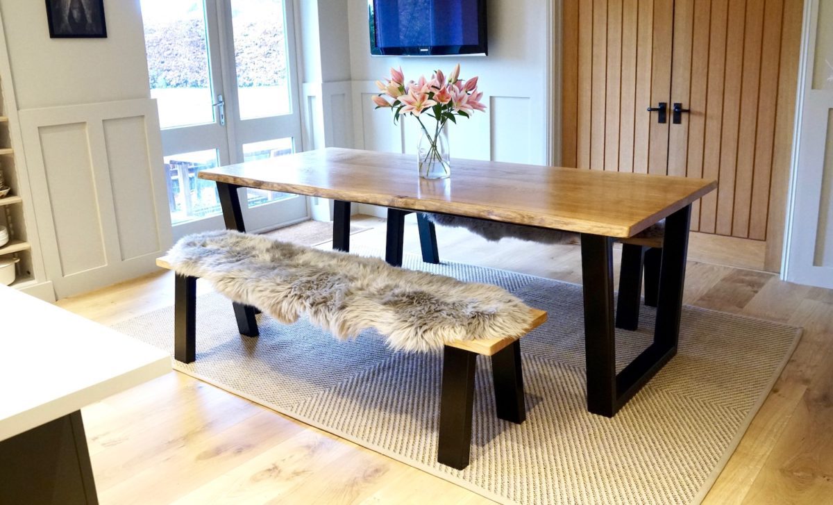 handmade-live-edge-oak-tables-makemesomethingspecial.com