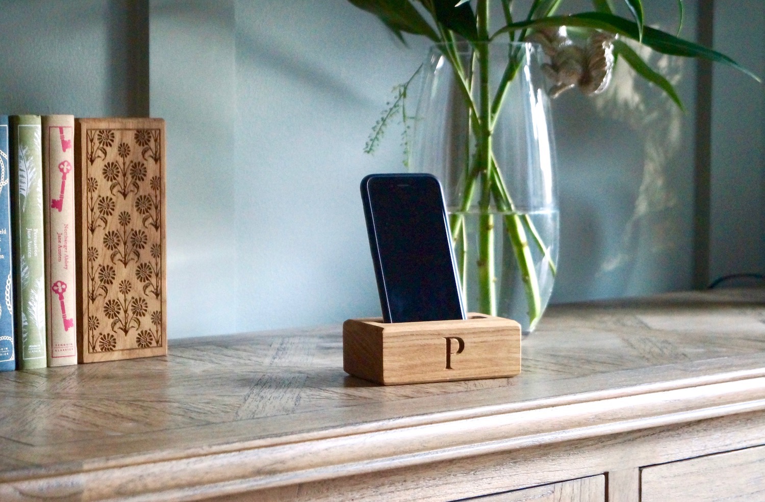 personalised-wooden-phone-holder