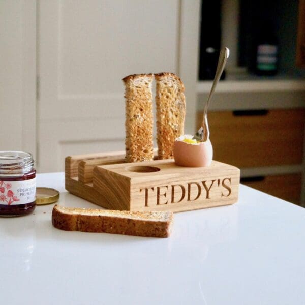 engraved-wooden-egg-and-soldiers-block
