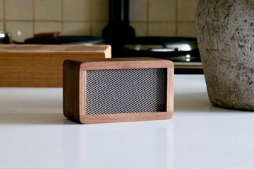bespoke-wooden-bluetooth-speaker