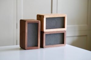 handmade-wooden-bluetooth-speakers-uk