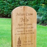 engraved-oak-headstone