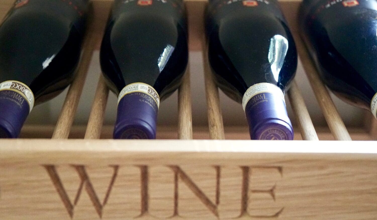 bespoke-wooden-wine-rack