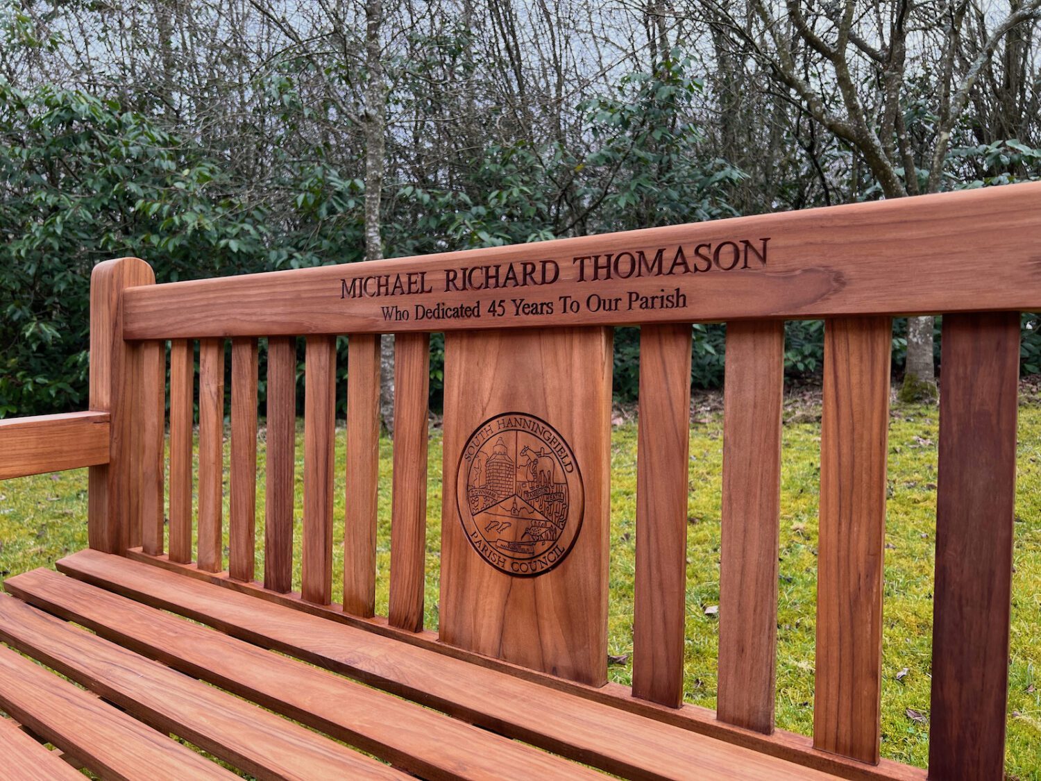 engraved-bench-with-carved-logo