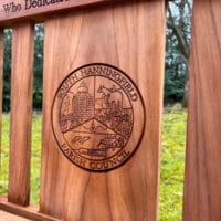 engraved-bench-with-plaque