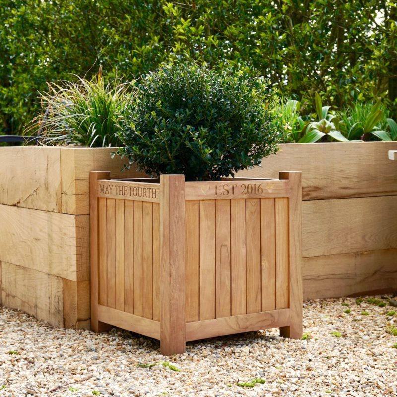 engraved-wooden-garden-planters