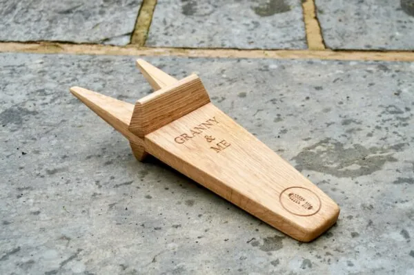 personalised-oak-boot-jack