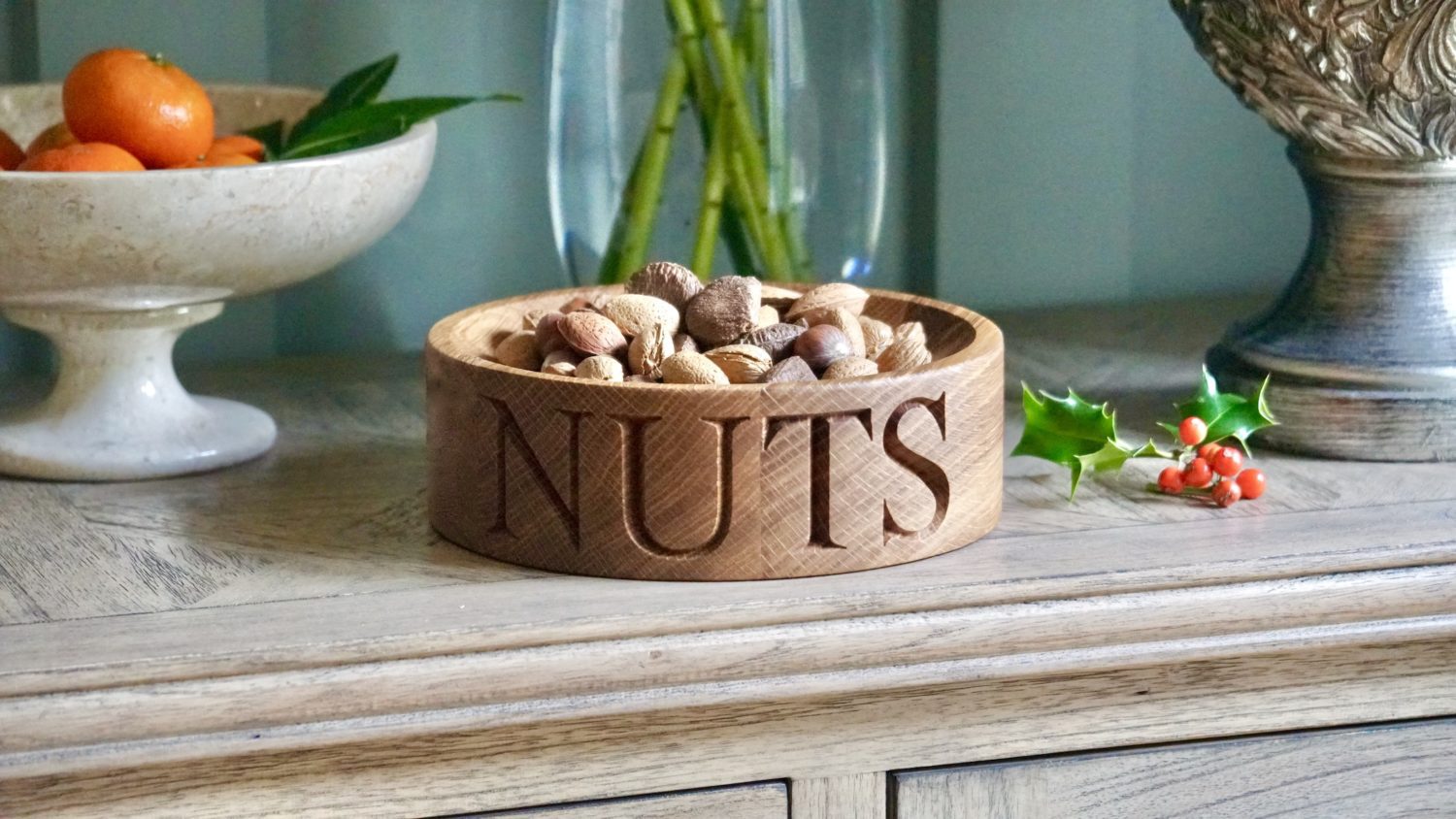 engraved-oak-nuts-bowl
