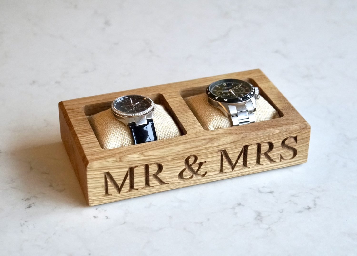 engraved-oak-watch-boxes