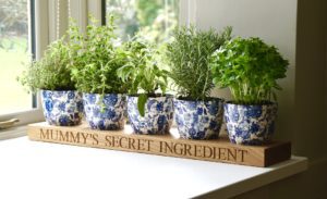 pesonalised-herb-planter-box