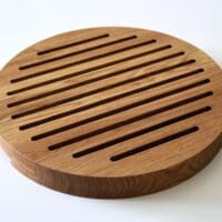 personalised-round-oak-bread-boards