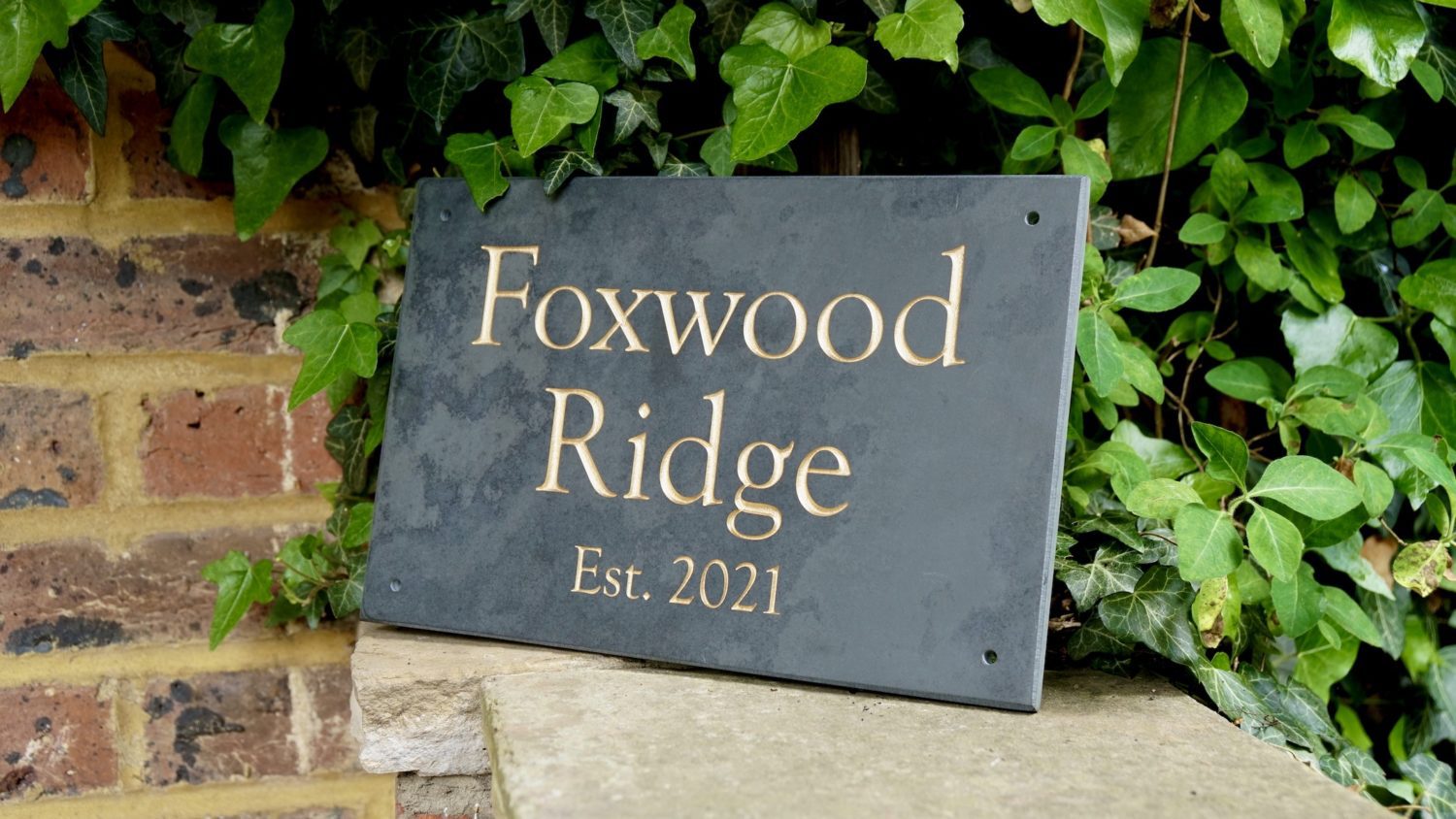 personalised-slate-house-signs