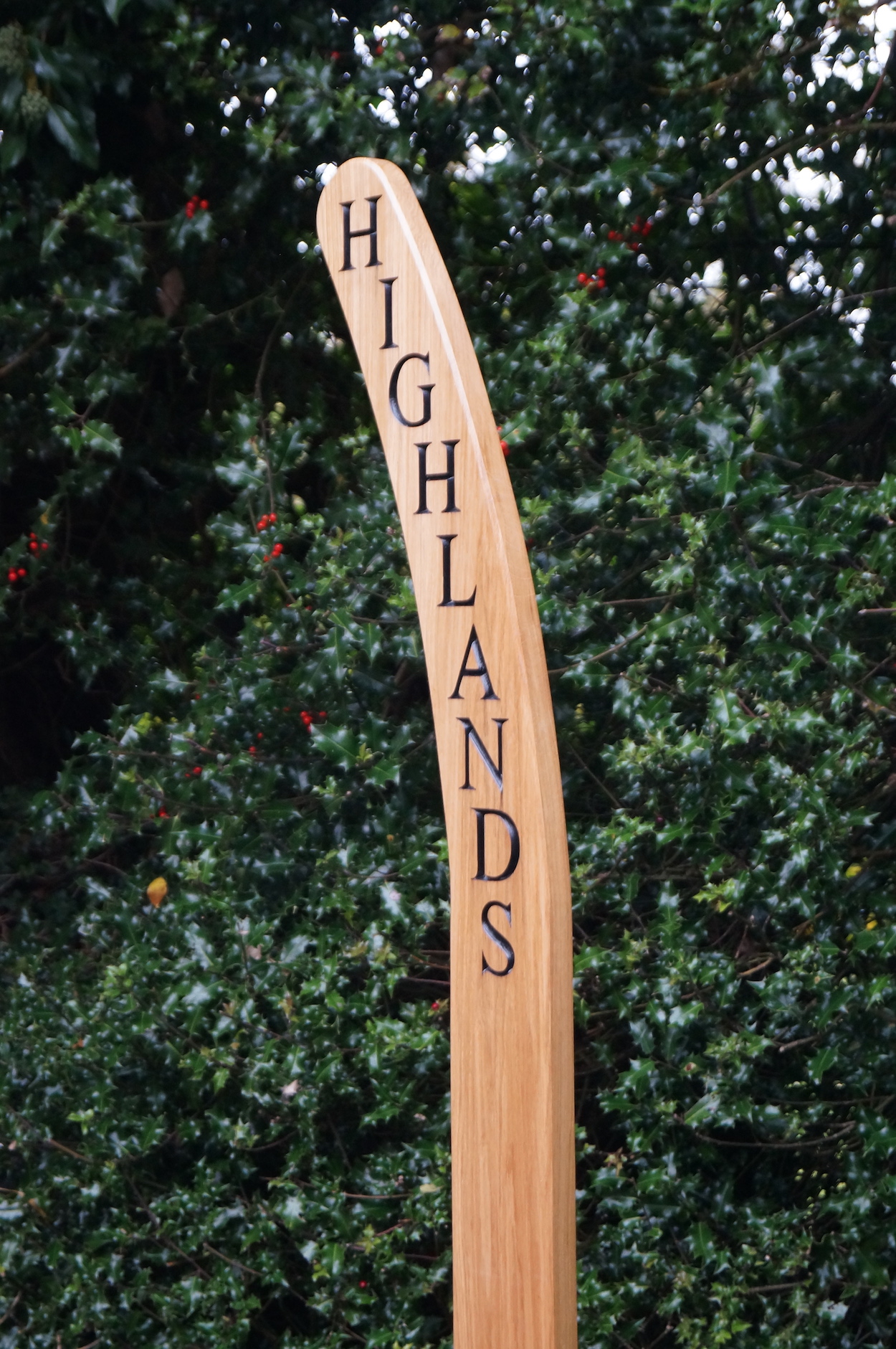 engraved-oak-hockey-stick-signs
