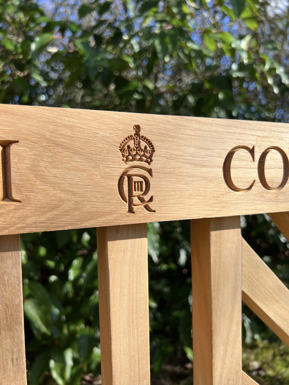 Engraved-King-Charles-Coronation-Bench