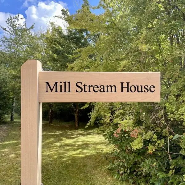 engraved-wooden-sign-posts