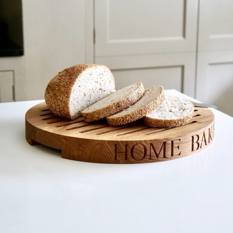 personalised-round-bread-board