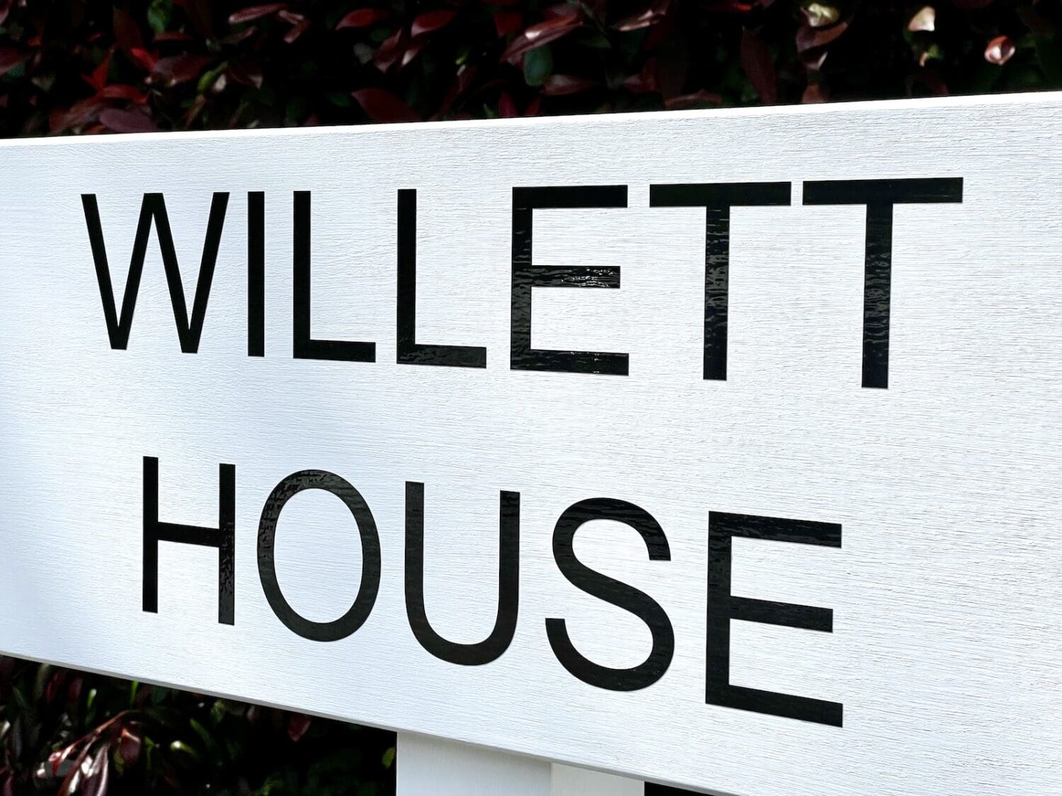 personalised-white-house-sign-black-text